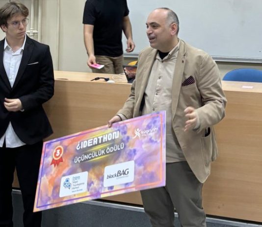 |İTÜ Girişimcilik Kulübü’nün Düzenlediği Ideathon’da Geleceğin Kampüslerini Şekillendiren Fikirler Ödüllendirildi!